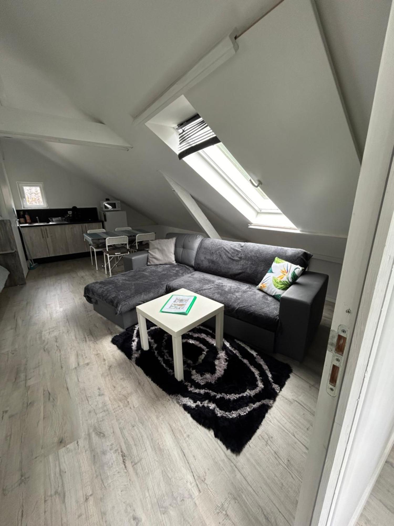 Loft And Spa Les Preaux Εξωτερικό φωτογραφία