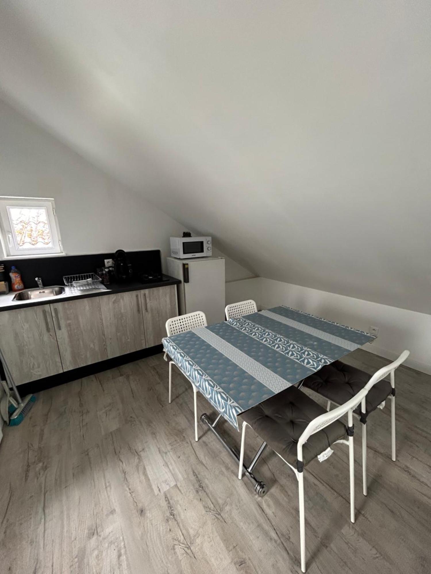 Loft And Spa Les Preaux Εξωτερικό φωτογραφία
